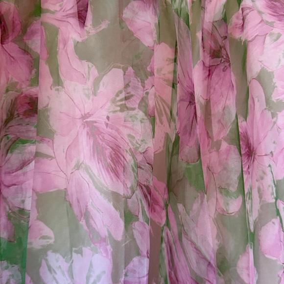 Mac Duggal NEW with Tags attached size 8 chiffon Pink Floral Strapless gown $598 - Picture 12 of 16